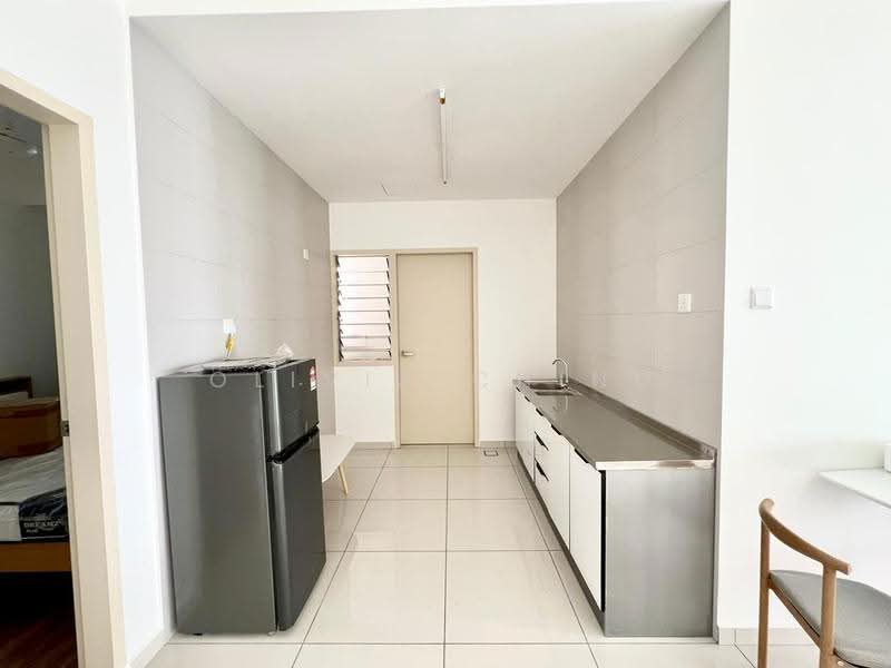 Apartment for Sale at Summit @ Lagoon Residences - Olivia Ching - Kitchen - PropertyGuru.com.my