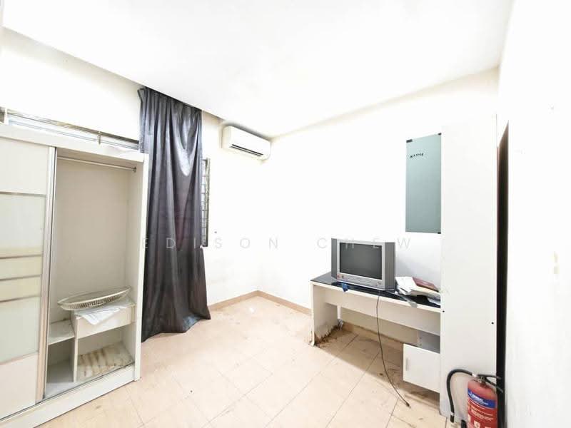 1-storey Terraced House for Sale in Taman Bukit Tiram (Ulu Tiram) - EDISON CHEW - PropertyGuru.com.my