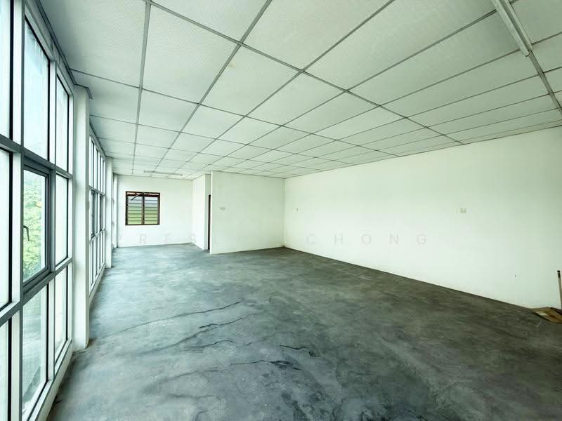 Shop for Sale in Taman Kampar Siswa (Kampar) - Presley Chong - 1st Floor - PropertyGuru.com.my