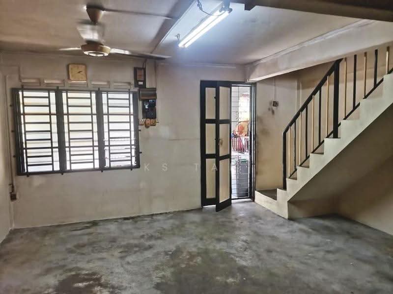 Rumah Teres 2-Tingkat untuk Dijual di Sri Plentong (Plentong) - KS Tan - Interior - PropertyGuru.com.my