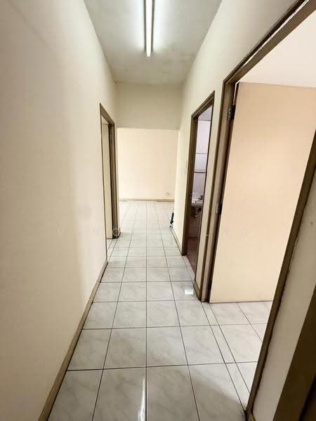 Apartment for Sale at SD Tiara Apartment - Vincent Lau - Corridor - PropertyGuru.com.my
