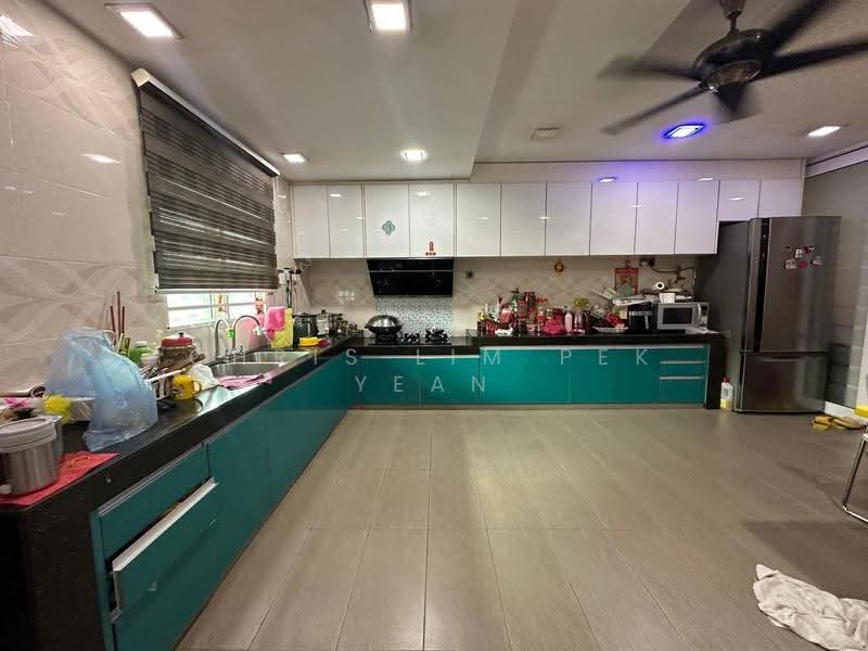 Rumah Teres untuk Dijual di Sungai Long (Bandar Sungai Long) - Chris Lim Pek Yean - Kitchen - PropertyGuru.com.my
