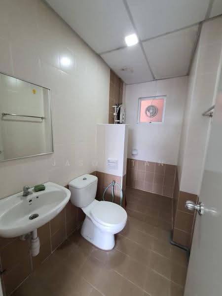 Kondominium untuk Disewa di Fortune Park (Suria Perdana) - Jason Tan - Bathroom - PropertyGuru.com.my