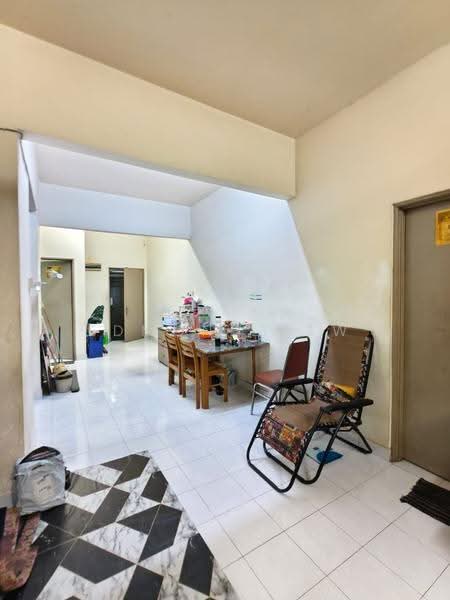 Pangsapuri untuk Dijual di 162 Residency - Edmond Yew - Living Room - PropertyGuru.com.my