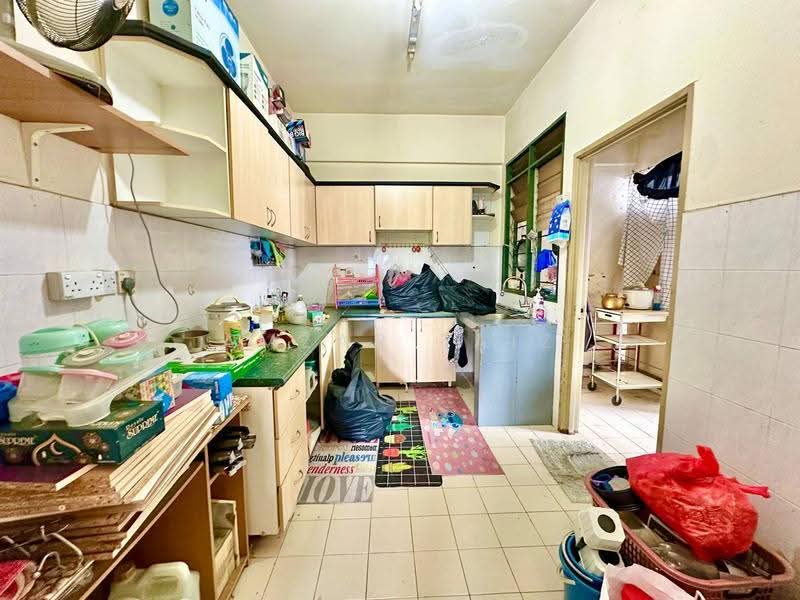 Kondominium untuk Dijual di South City (Perdana Selatan) Block C - Amzar Faiz - Kitchen - PropertyGuru.com.my