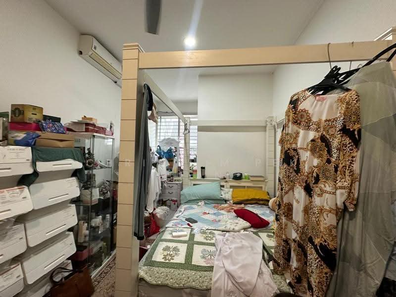 Rumah Teres untuk Dijual di Sungai Long (Bandar Sungai Long) - Chris Lim Pek Yean - Bedroom - PropertyGuru.com.my