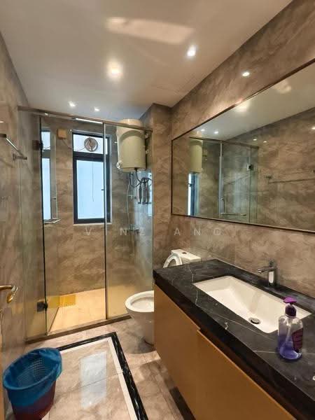 Kediaman Servis untuk Disewa di R&F Princess Cove Phase 1 - Vinz Ang - Bathroom - PropertyGuru.com.my