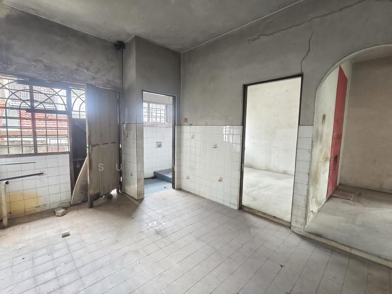 2-storey Terraced House for Sale in Taman Sungai Besi Indah (Seri Kembangan) - Sunny Chien - Interior - PropertyGuru.com.my