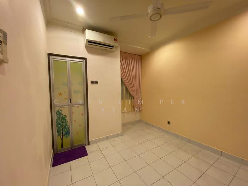 Rumah Teres untuk Dijual di Sungai Long (Bandar Sungai Long) - Chris Lim Pek Yean - Interior - PropertyGuru.com.my