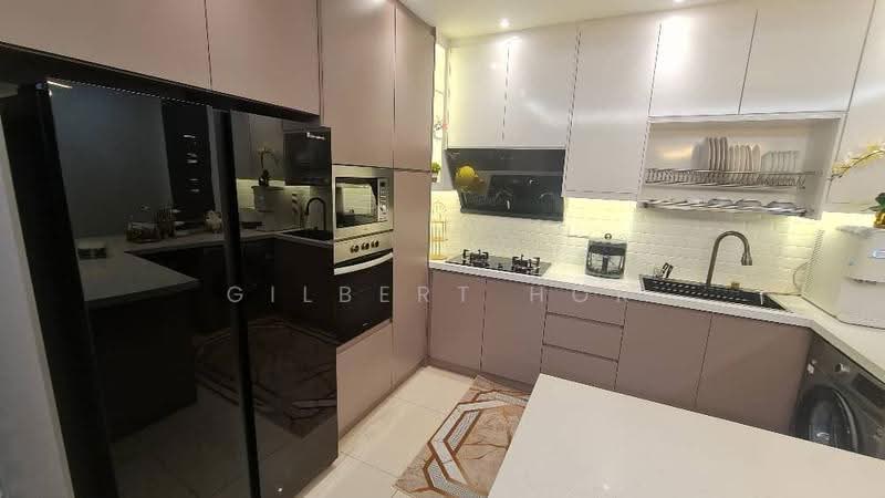 Kediaman Servis untuk Dijual di Henna Residence  @ The Quartz WM - Gilbert Hor - Kitchen - PropertyGuru.com.my