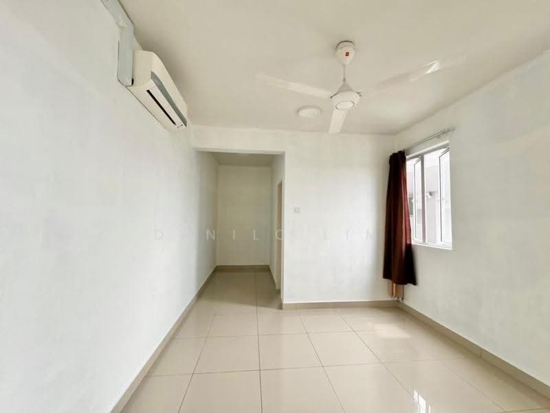 Service Residence for Sale at Maxim Residences - Danilo Lim - Interior - PropertyGuru.com.my