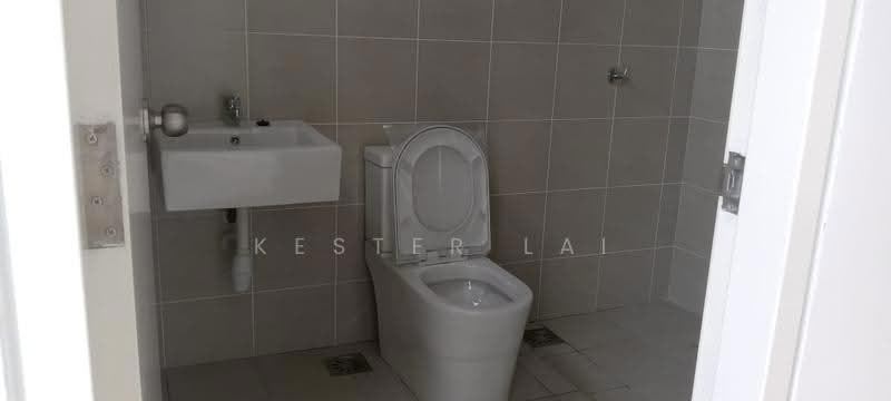 2-storey Terraced House for Rent in Bandar Sri Sendayan (Negeri Sembilan) - Kester Lai - Bathroom - PropertyGuru.com.my