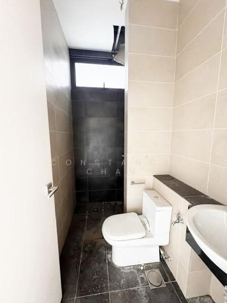 Semi-Detached House for Sale in Eco Botanic (Iskandar Puteri (Nusajaya)) - Constance Chan - Bathroom - PropertyGuru.com.my