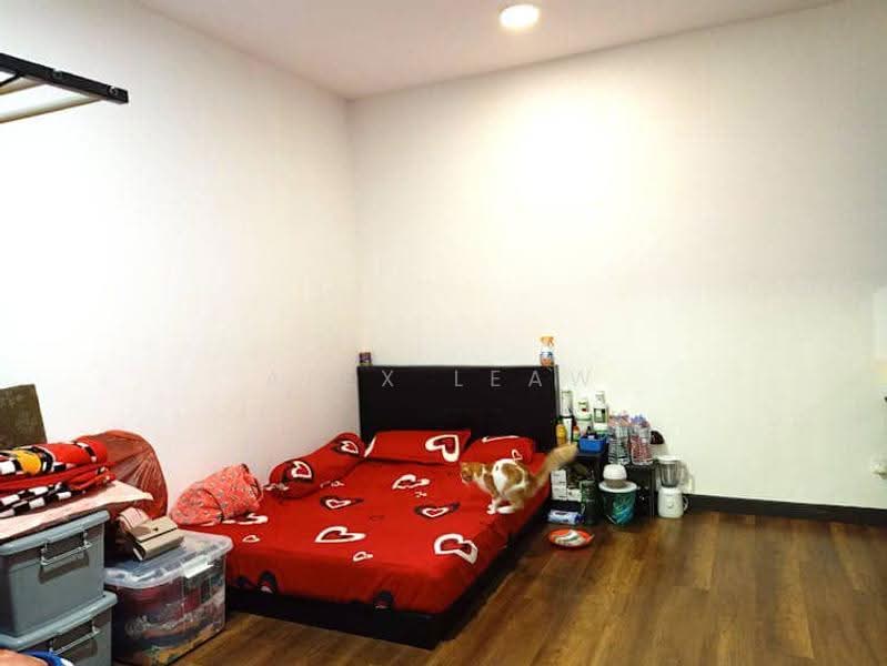 Kediaman Servis untuk Dijual di Symphony Tower (Menara Simfoni) - Alex Leaw - Bedroom - PropertyGuru.com.my