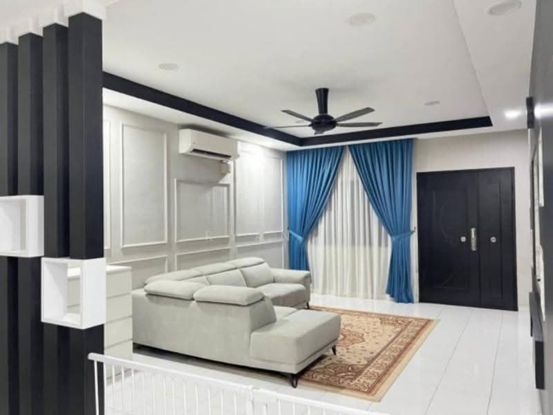 2-storey Terraced House for Sale in Setia Alam (Selangor) - Ryan . - Living Room - PropertyGuru.com.my