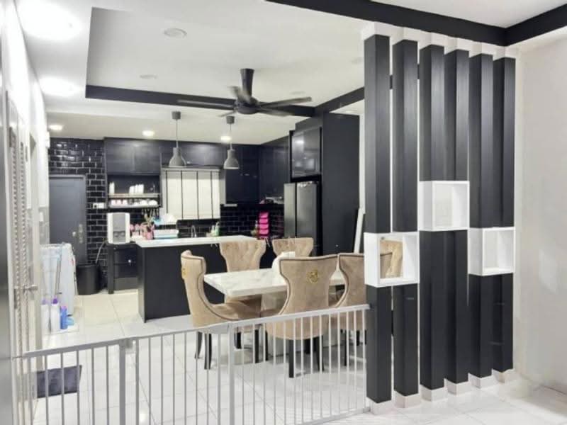 2-storey Terraced House for Sale in Setia Alam (Selangor) - Ryan . - Kitchen - PropertyGuru.com.my