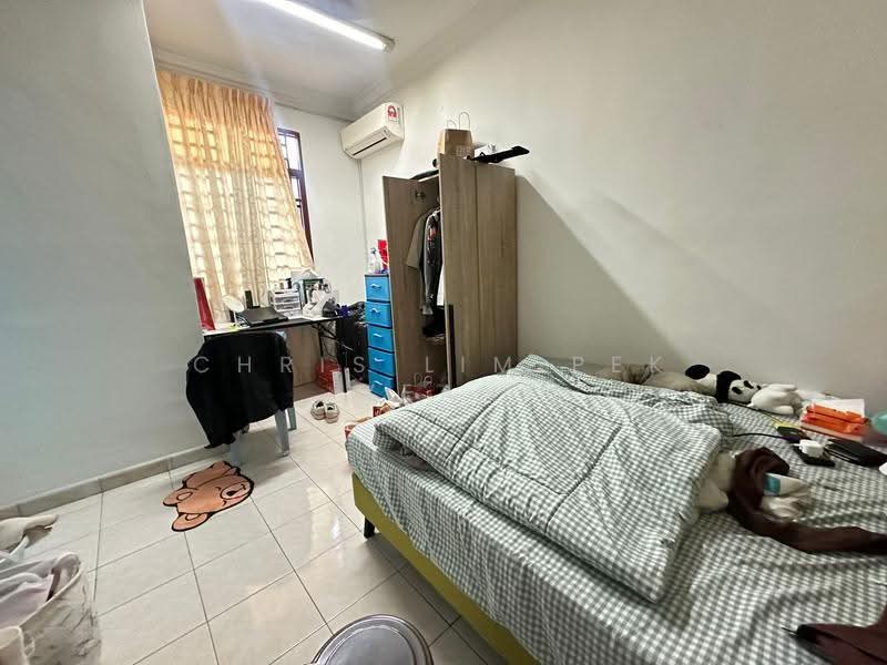 Rumah Teres 2-Tingkat untuk Dijual di Bandar Sungai Long (Selangor) - Chris Lim Pek Yean - Bedroom - PropertyGuru.com.my