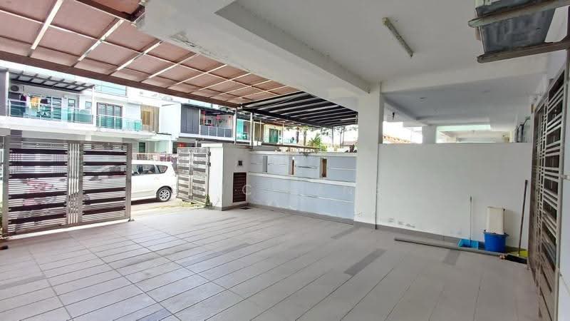 2-storey Terraced House for Sale in Ulu Tiram (Johor) - Eric Tang - Exterior - PropertyGuru.com.my