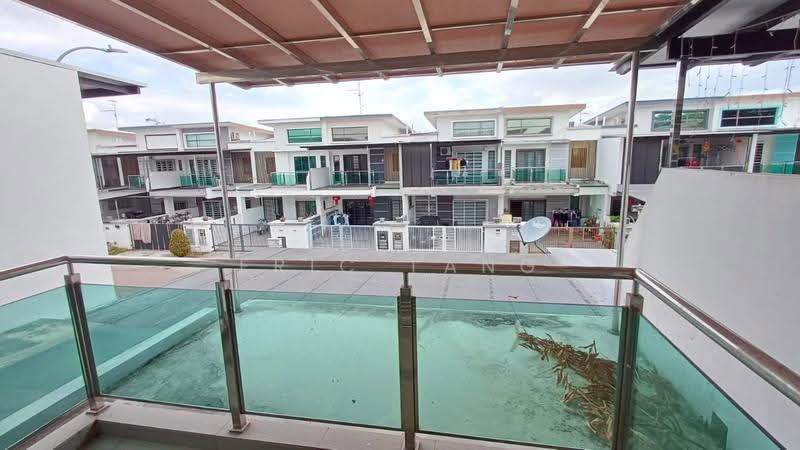 2-storey Terraced House for Sale in Ulu Tiram (Johor) - Eric Tang - Exterior - PropertyGuru.com.my