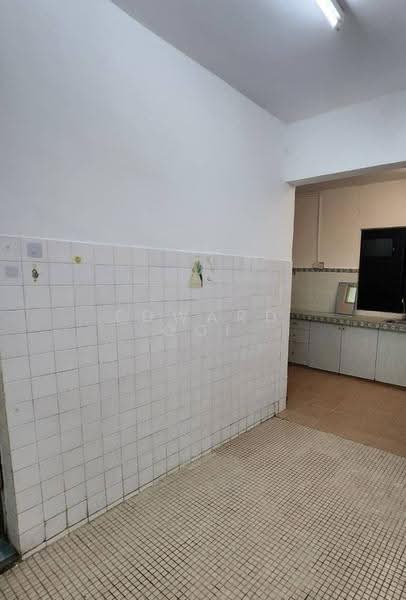 2-storey Terraced House for Sale in Pandan Indah (Selangor) - Edward Ooi - Kitchen - PropertyGuru.com.my