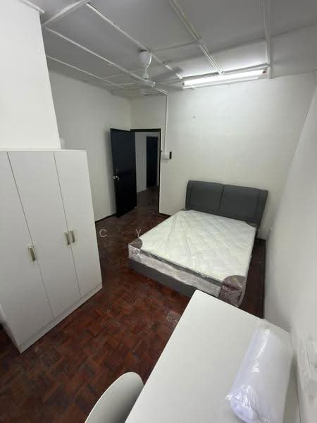 Rumah Teres 2-Tingkat untuk Disewa di SS24 (Petaling Jaya) - C Y Lai - Bedroom - PropertyGuru.com.my