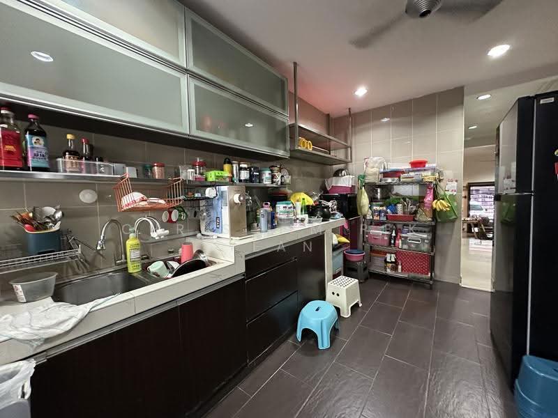 Rumah Teres 2-Tingkat untuk Dijual di Bandar Sungai Long (Selangor) - Chris Lim Pek Yean - Kitchen - PropertyGuru.com.my