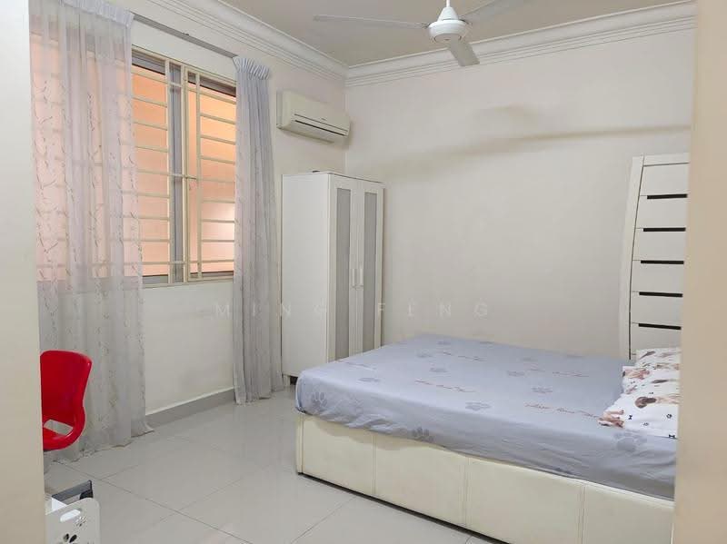 Condominium for Sale at Platinum Hill PV 6 - Ming Feng - Bedroom - PropertyGuru.com.my