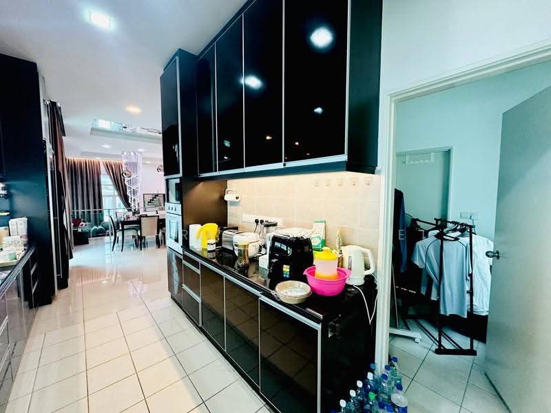 Rumah Berkembar untuk Dijual di Cyberjaya (Selangor) - Ashraff Daniel - Kitchen - PropertyGuru.com.my