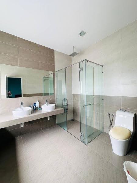 Rumah Berkembar untuk Dijual di Cyberjaya (Selangor) - Ashraff Daniel - Bathroom - PropertyGuru.com.my