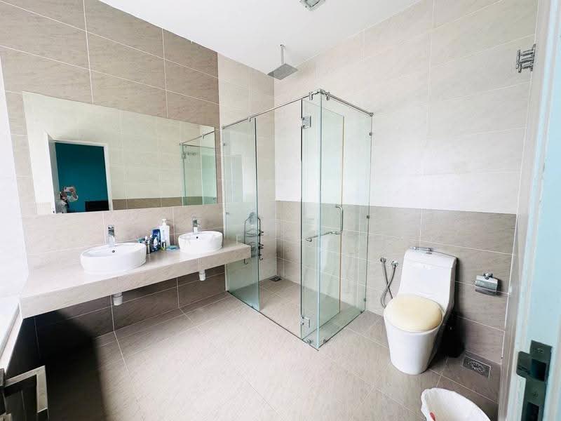 Rumah Berkembar untuk Dijual di Cyberjaya (Selangor) - Ashraff Daniel - Bathroom - PropertyGuru.com.my