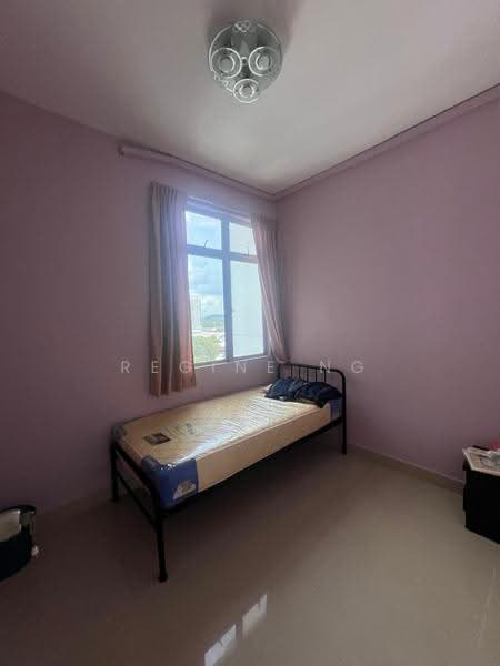 Pangsapuri untuk Dijual di Kipark Apartment - Regine Ng - Bedroom - PropertyGuru.com.my