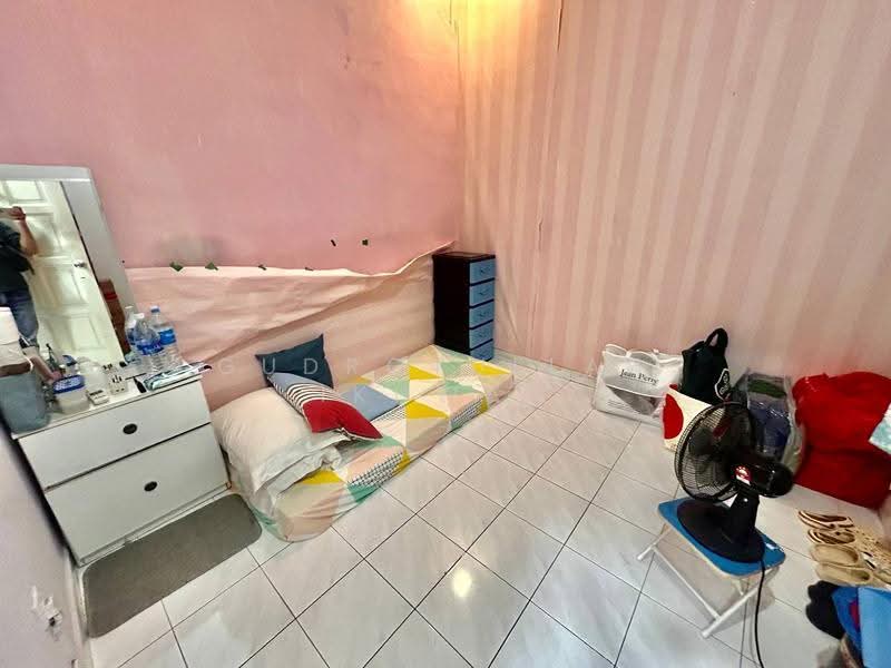 1-storey Terraced House for Sale in Taman Sri Cheras Jaya (Cheras) - Gudrotullah Ikhwan - Bedroom - PropertyGuru.com.my