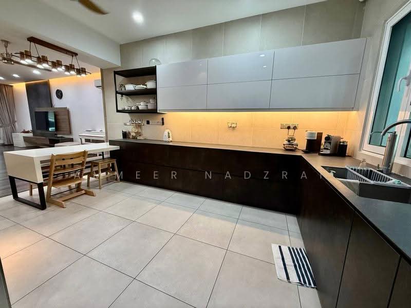Rumah Teres 2-Tingkat untuk Dijual di Presint 11 (Putrajaya) - Ammeer Nadzrai - Kitchen - PropertyGuru.com.my