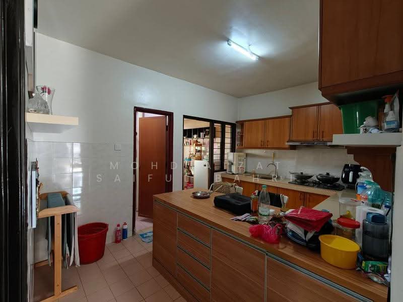 2-storey Terraced House for Sale in Sungai Buloh (Selangor) - Mohd Aizat Saiful Bahri - Kitchen - PropertyGuru.com.my