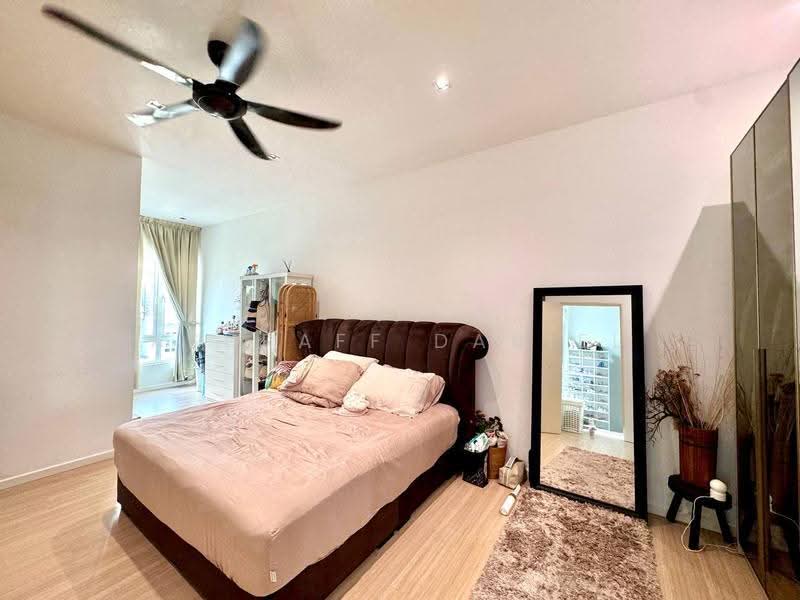 Rumah Teres untuk Dijual di Bandar Rinching (Semenyih) - Ashraff Daniel - Bedroom - PropertyGuru.com.my