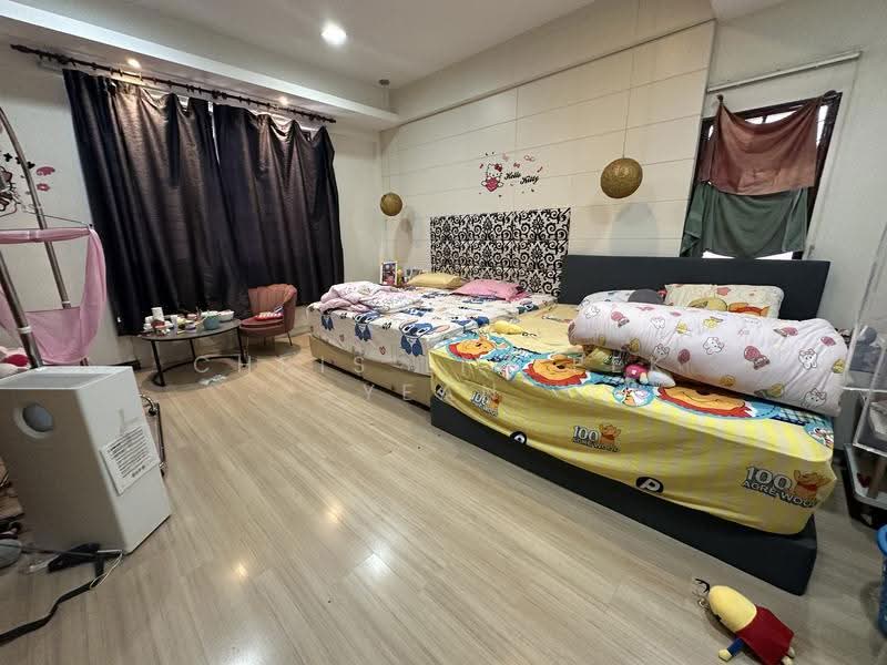 Rumah Berkembar untuk Dijual di Sungai Long (Bandar Sungai Long) - Chris Lim Pek Yean - Bedroom - PropertyGuru.com.my
