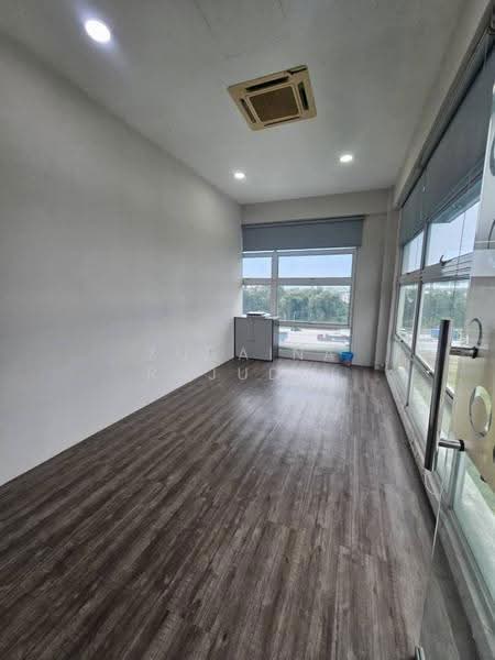 Pejabat untuk Disewa di Laman Seri Business Park (Shah Alam) - Zuraina Rajudin - Interior - PropertyGuru.com.my