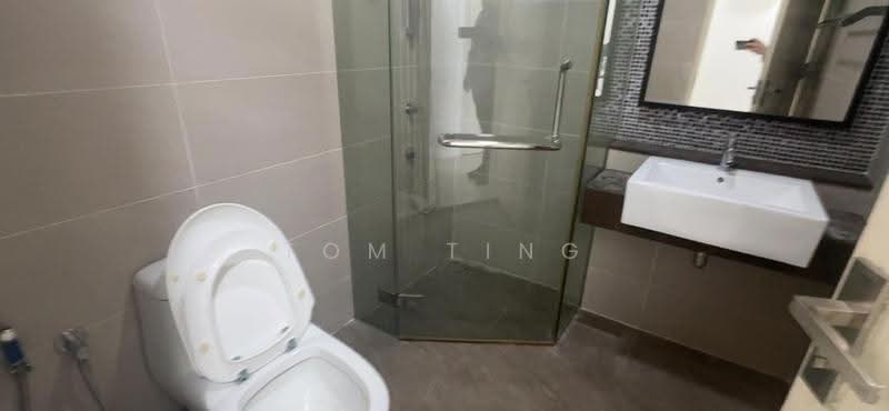 Service Residence for Sale at Nova Saujana - Tom Ting - Bathroom - PropertyGuru.com.my