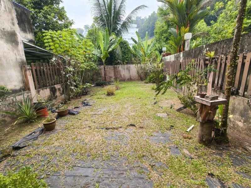 Rumah Teres 2-Tingkat untuk Dijual di Taman Pinggiran Templer (Selayang) - Ashraff Daniel - Garden - PropertyGuru.com.my