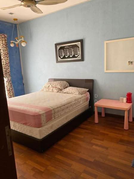 Rumah Berkembar untuk Dijual di Bukit Jelutong (Shah Alam) - Mohammad Din Majid - Bedroom - PropertyGuru.com.my