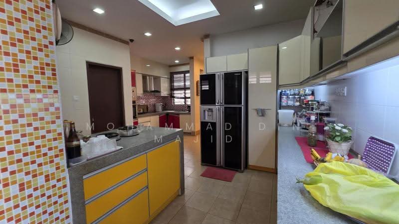 Rumah Berkembar untuk Dijual di Bukit Jelutong (Shah Alam) - Mohammad Din Majid - Kitchen - PropertyGuru.com.my