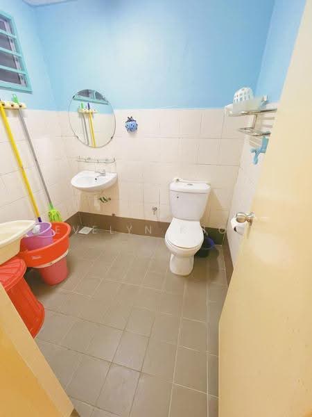 Kondominium untuk Dijual di Magna Ville - Evelyn Khoo - Bathroom - PropertyGuru.com.my