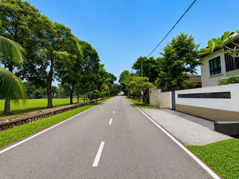 Bungalow House for Sale in Bukit Beruntung (Selangor) - SEAN TAN - Exterior - PropertyGuru.com.my