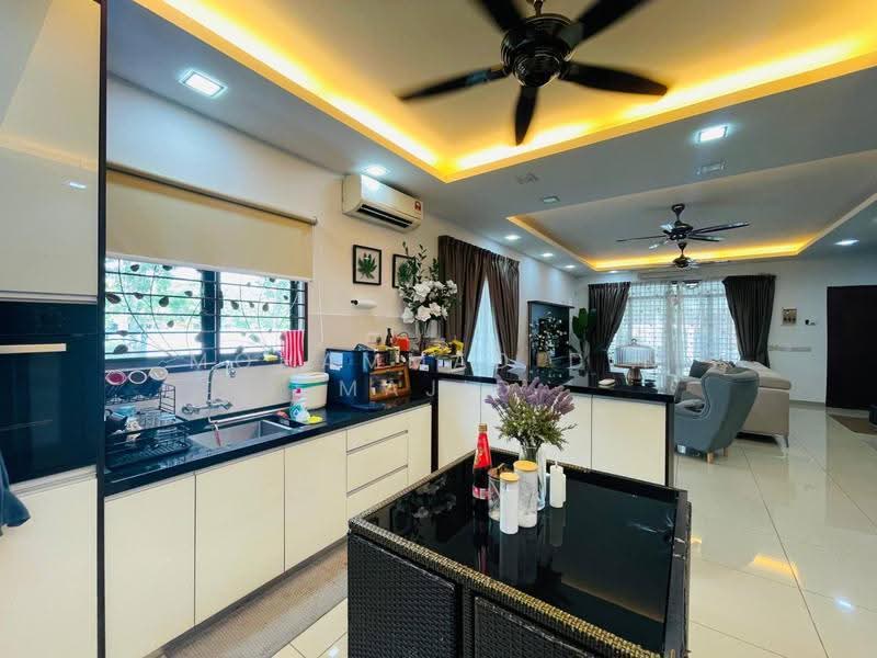 3-storey Terraced House for Sale in Setia Utama (Setia Alam) - Mohammad Din Majid - PropertyGuru.com.my