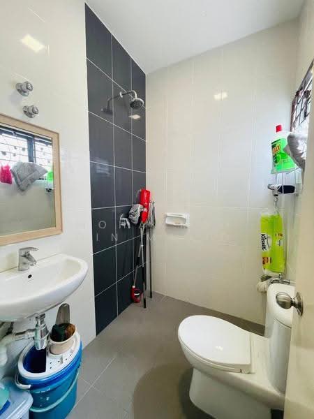 3-storey Terraced House for Sale in Setia Utama (Setia Alam) - Mohammad Din Majid - PropertyGuru.com.my