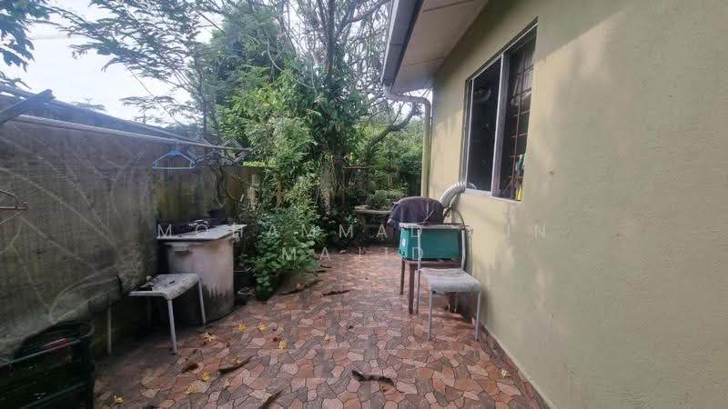 2-storey Terraced House for Sale in Seksyen 4 (Shah Alam) - Mohammad Din Majid - Exterior - PropertyGuru.com.my