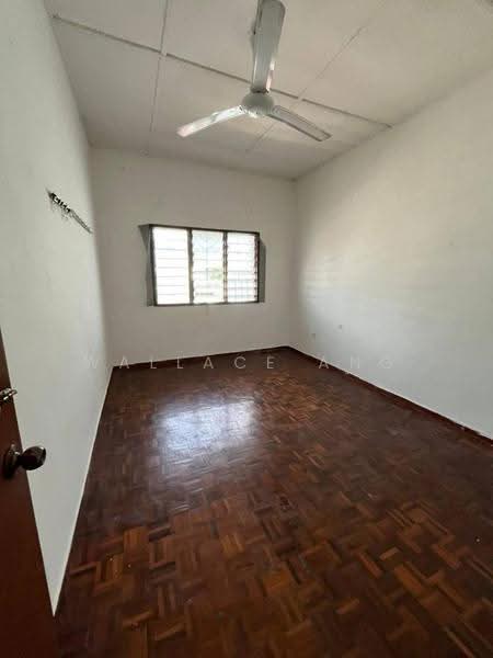 1-storey Terraced House for Sale in Taman Johor Jaya (Johor Bahru) - Wallace Ang - Interior - PropertyGuru.com.my