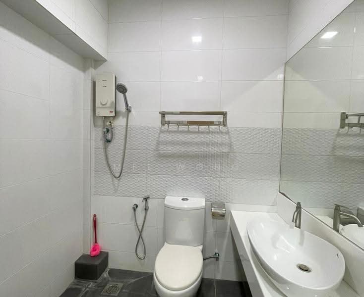 Terraced House for Rent in Taman Wangsa Permai (Kepong) - Mel Wong - Bathroom - PropertyGuru.com.my