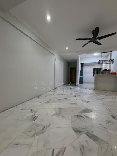 Kondominium untuk Disewa di Sri Alam Condominium - Najihah Mokhtar - Living Room - PropertyGuru.com.my