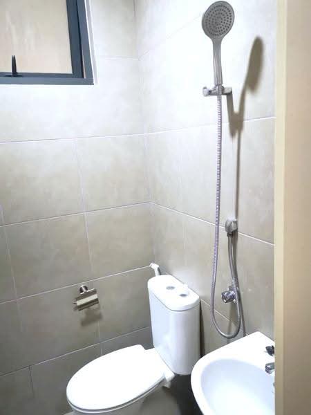 Kondominium untuk Disewa di The Riyang - Kew . - Bathroom - PropertyGuru.com.my